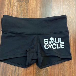 Lululemon luon high rise booty shorts